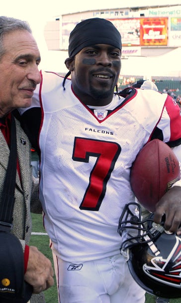 The Falcons are gullible laughingstocks for letting Michael Vick retire in Atlanta